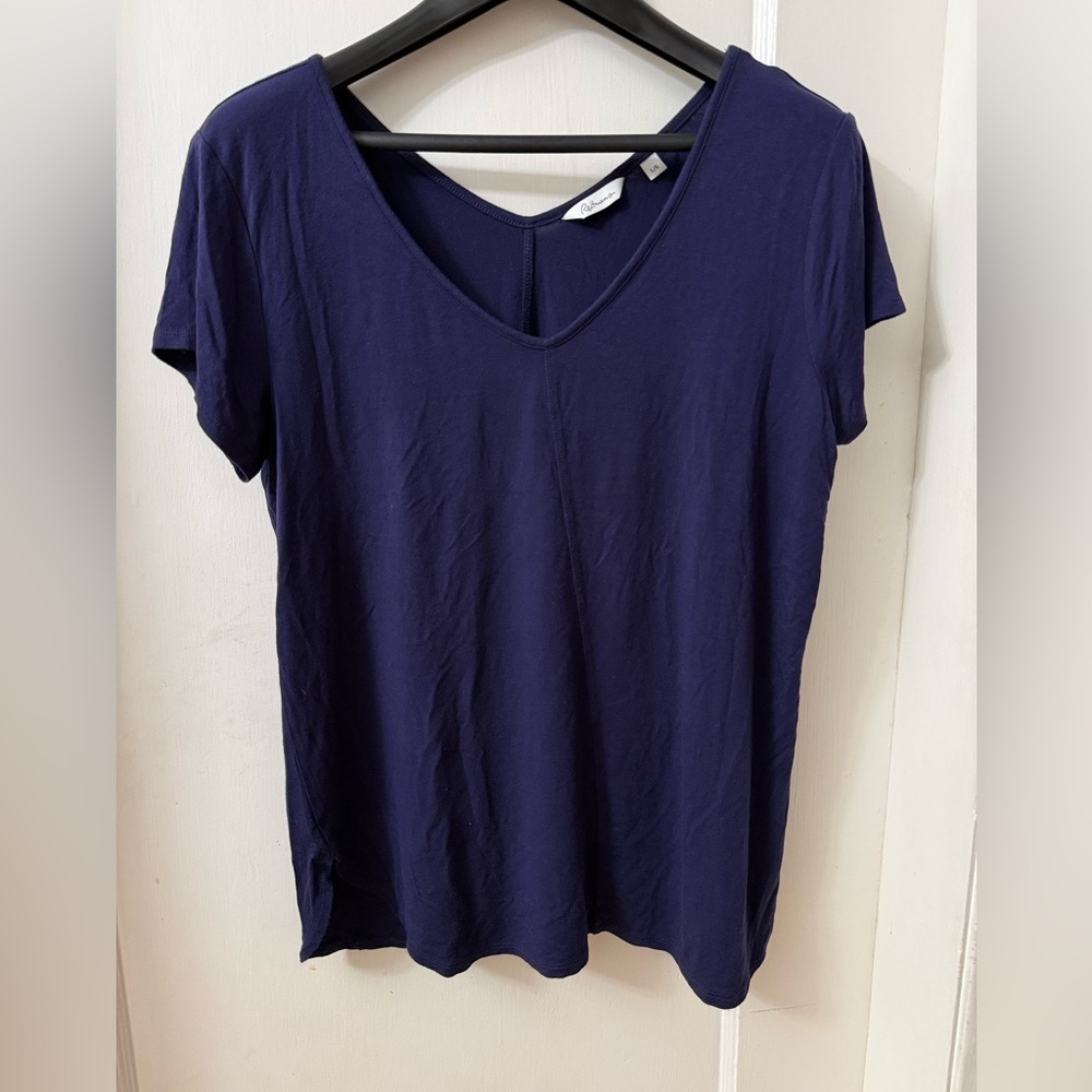 REITMAN’S DARK BLUE SHORT SLEEVE STRETCHY TOP